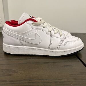 Size 5.5Y-Air Jordan 1 Low GS “white gym red”